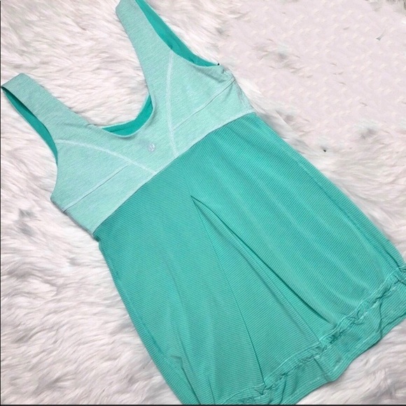 Lululemon Tame Me Tank. Size 8. - Picture 1 of 5